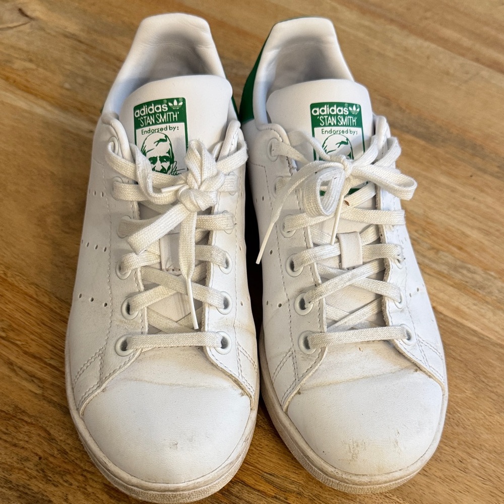 Adidas Stan Smith White and Green Sneakers Big Kids Size 4